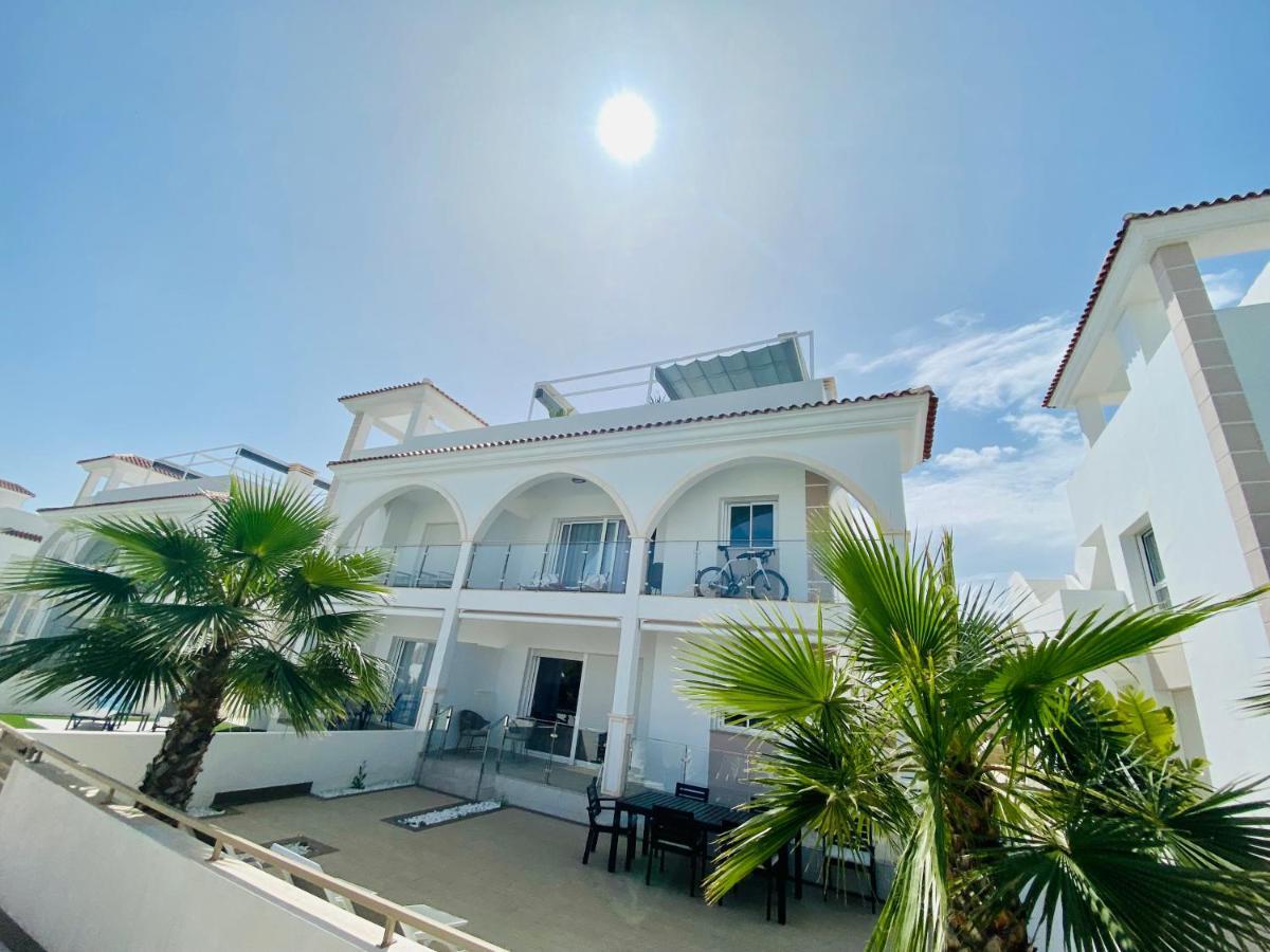 Fortuna Penthouse With Roof Terrace, Ac And Pool روخاليس المظهر الخارجي الصورة