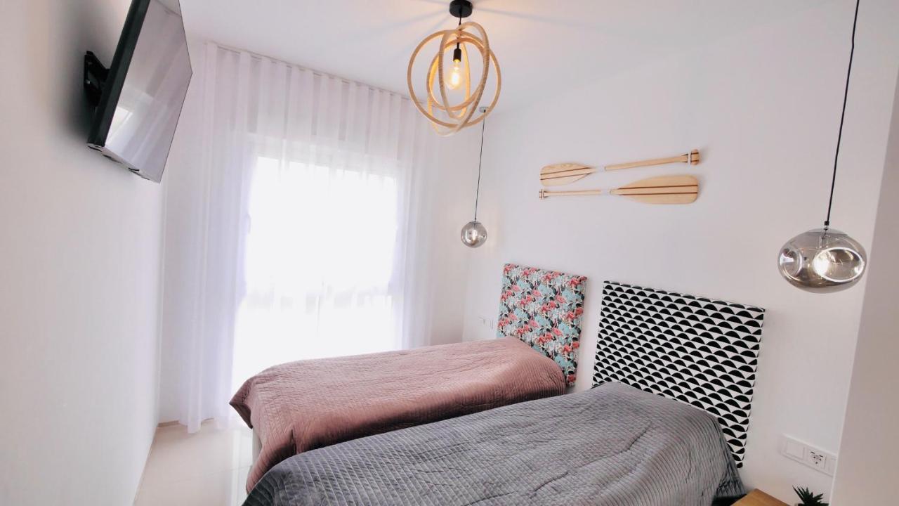 Fortuna Penthouse With Roof Terrace, Ac And Pool روخاليس المظهر الخارجي الصورة