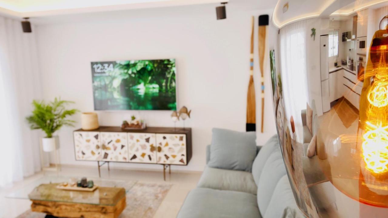 Fortuna Penthouse With Roof Terrace, Ac And Pool روخاليس المظهر الخارجي الصورة