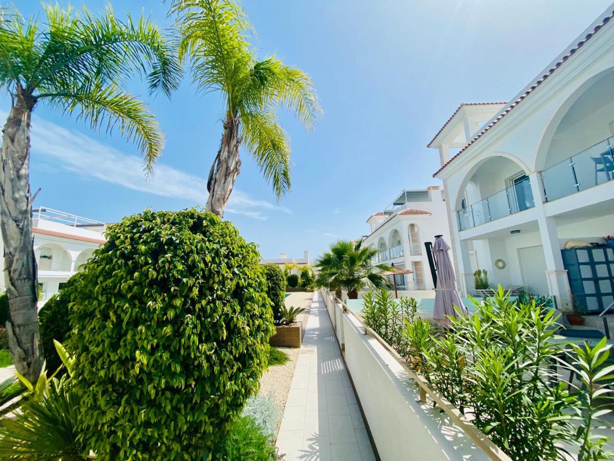 Fortuna Penthouse With Roof Terrace, Ac And Pool روخاليس المظهر الخارجي الصورة